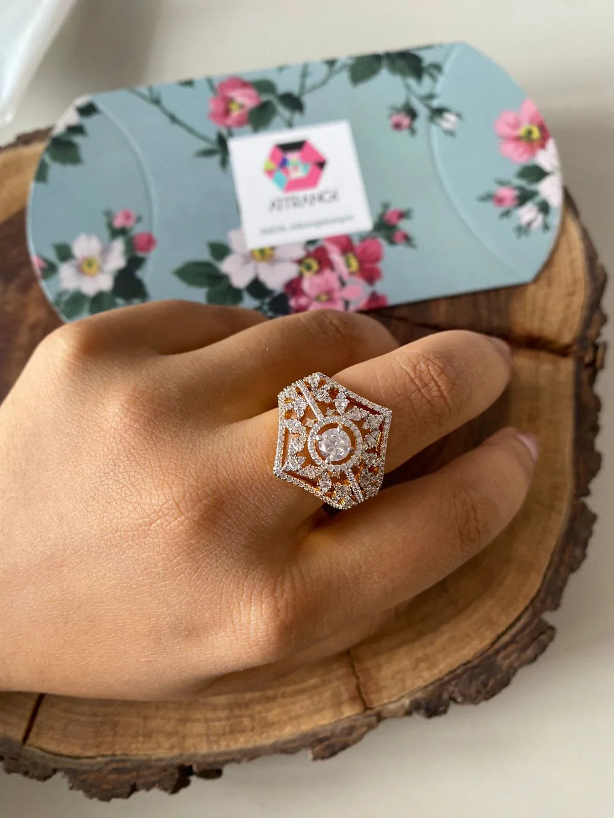 Vintage Solitaire Diamond Cocktail Ring | Daily Wear(GOLD)