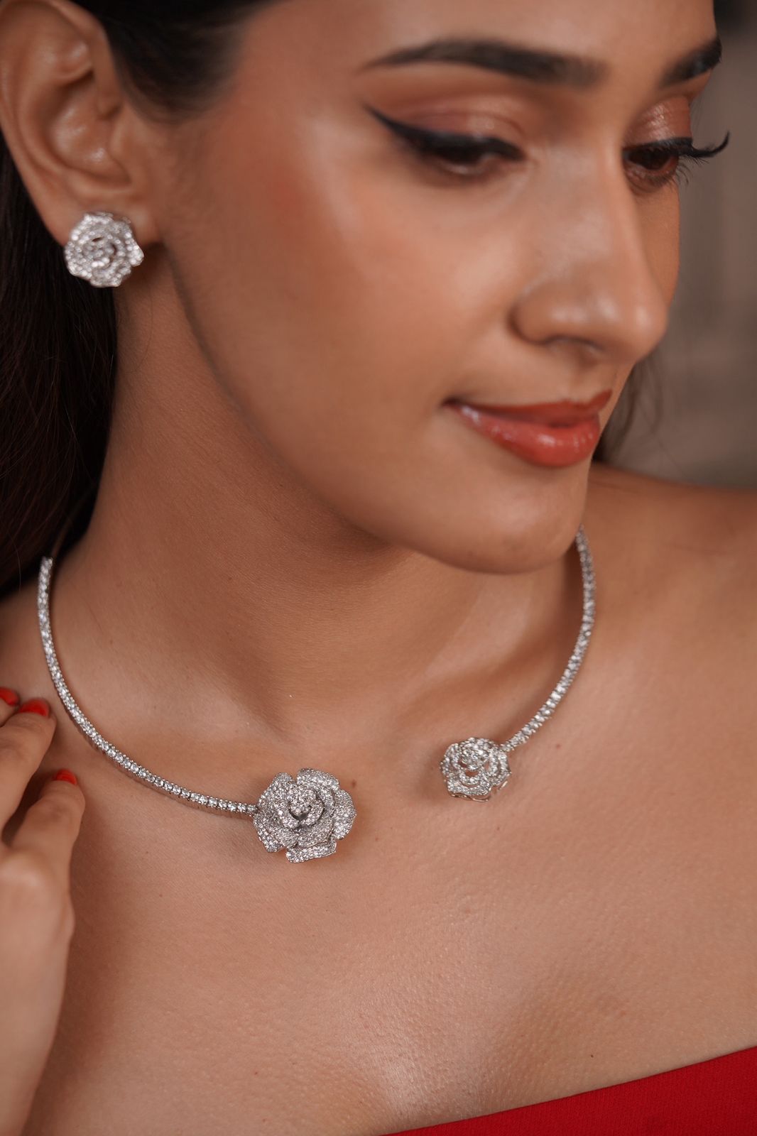 Blooming Rose Diamond Hasli Set | Flexi