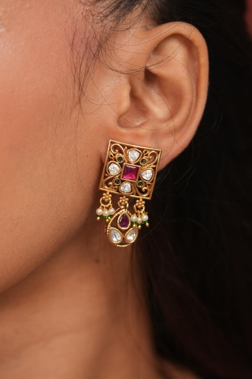Fulki Mid- Sized Indian Earrings | Sone Pe Suhaga Collection