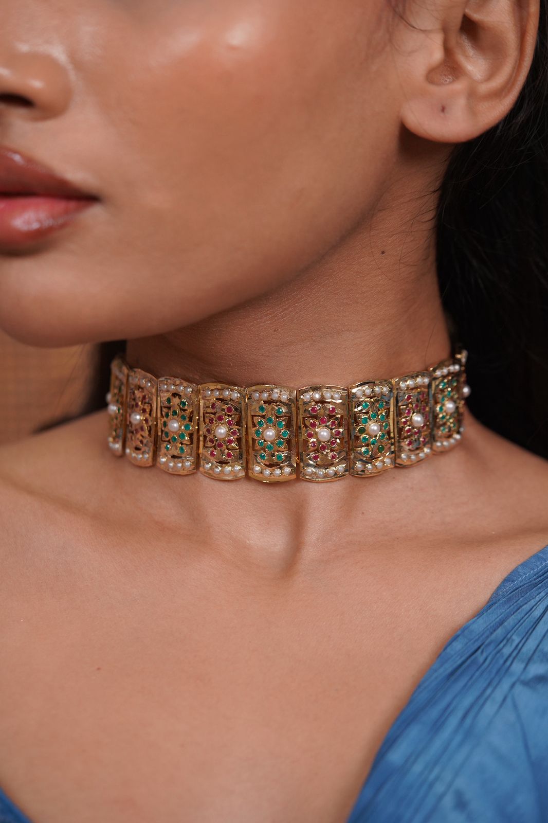 Rukaiya Jadaau Rich Indo Western Choker