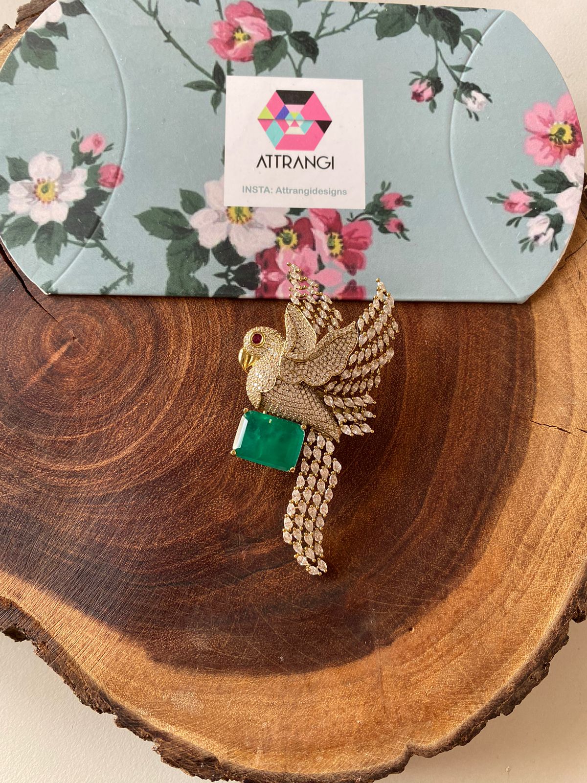 Panchi diamond Emerald Designer Brooch | Unisex
