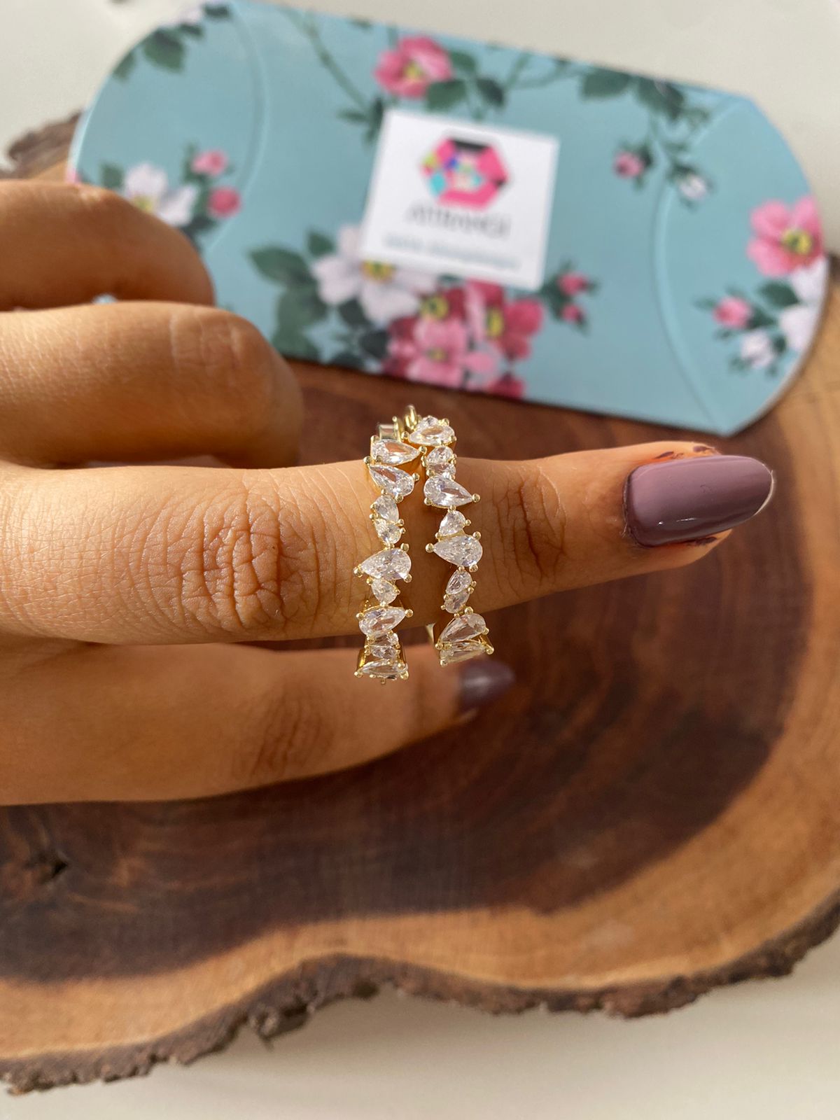 Wing it Girl Diamond Bali Hoops