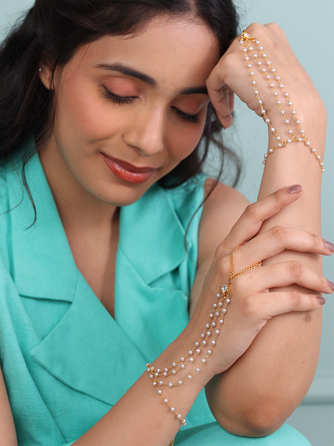 Ziyana Pachi Kundan Hathphool Bracelet(PAIR)