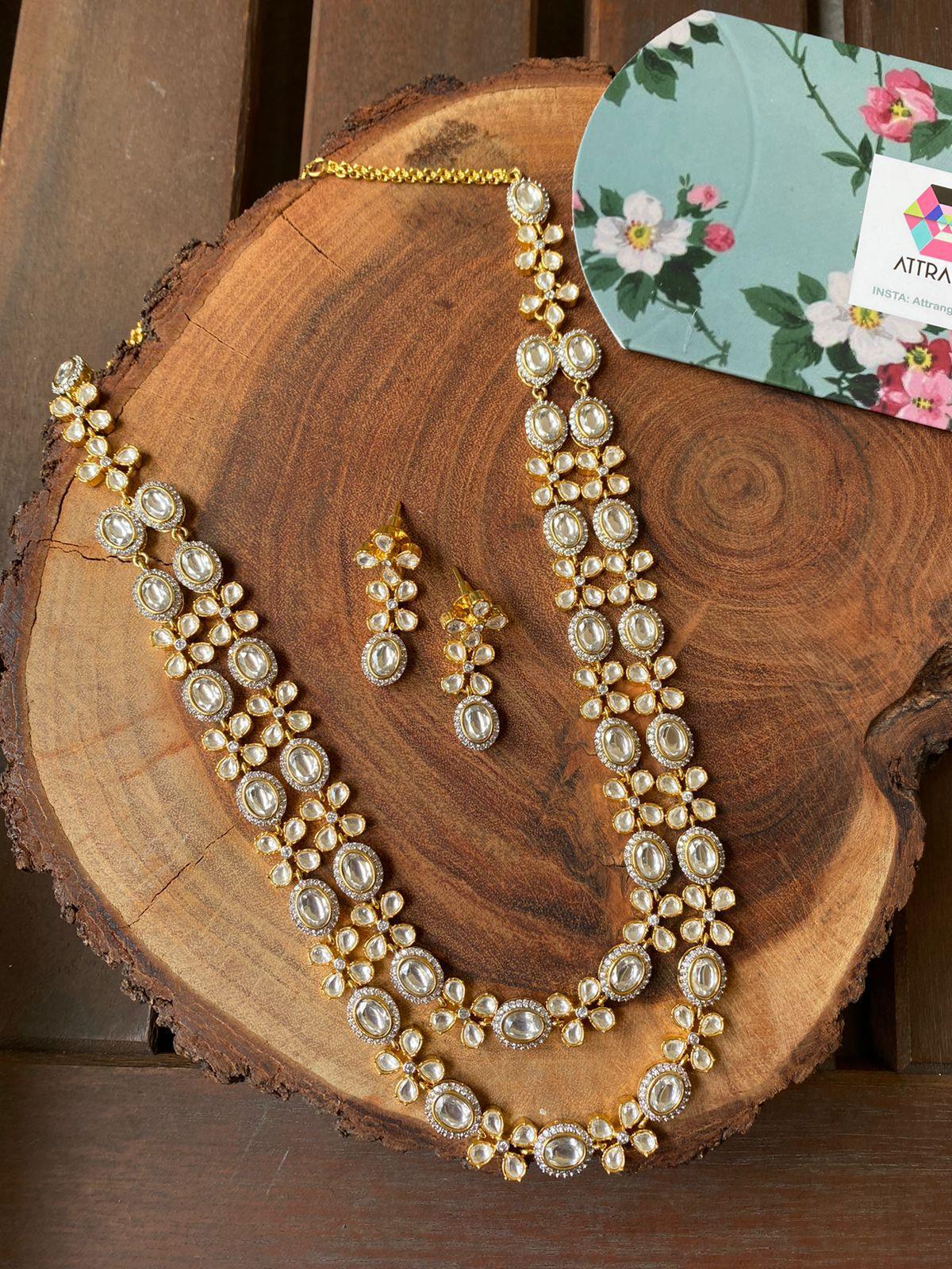 Basanti 2 Line Long Uncut diamond Set