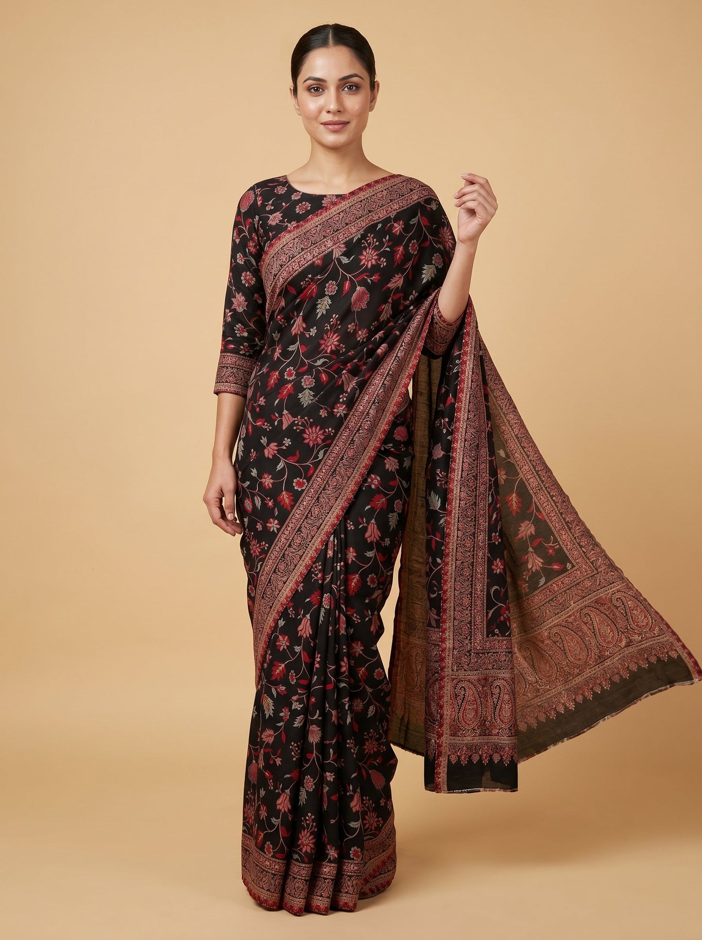 Black Sleek Statement Handloom Saree