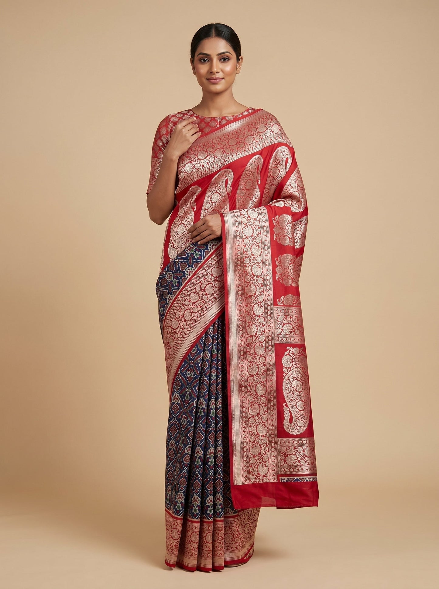 Blue Defined Handloom Saree
