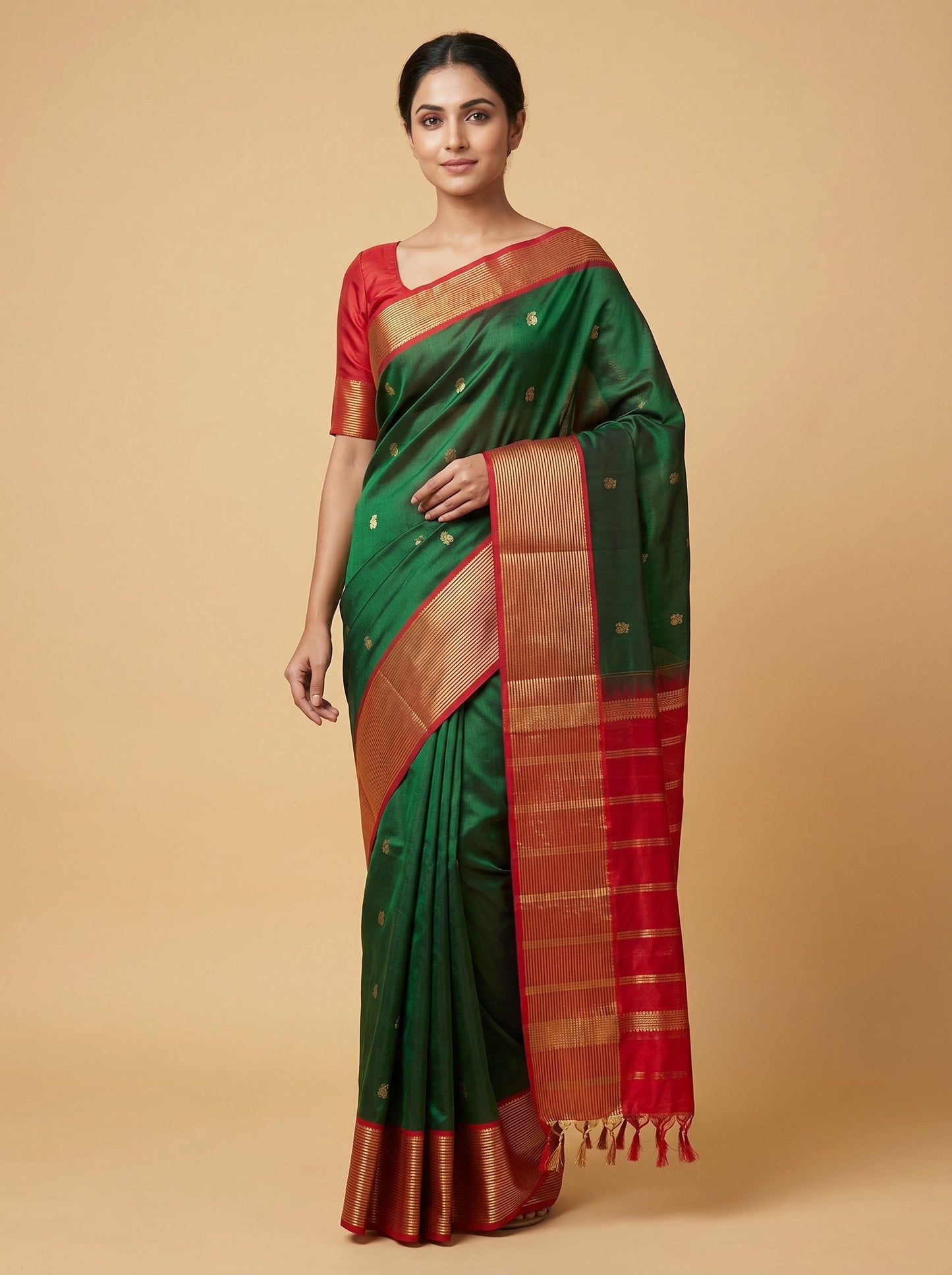 Bottle Green Luxe Handloom Saree