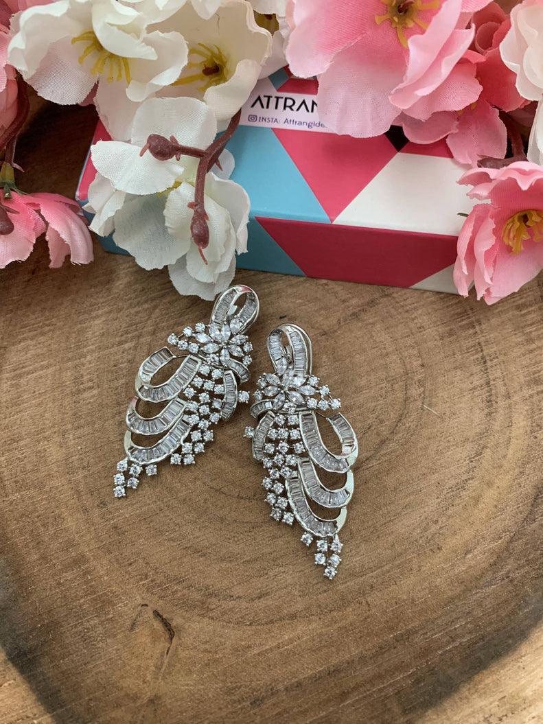 Bouquet Stiff Earrings