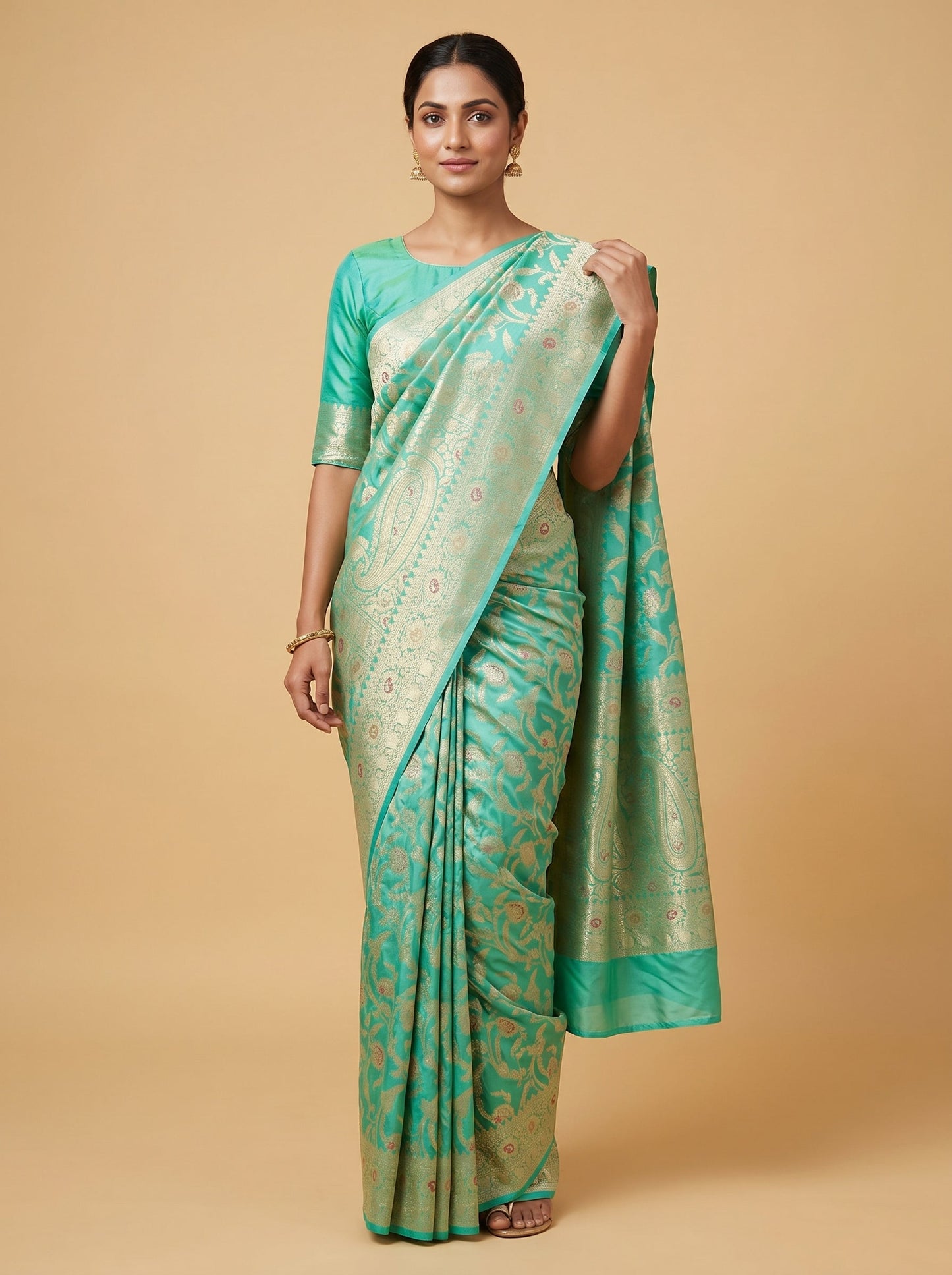 Firozi Aqua Flow Handloom Saree