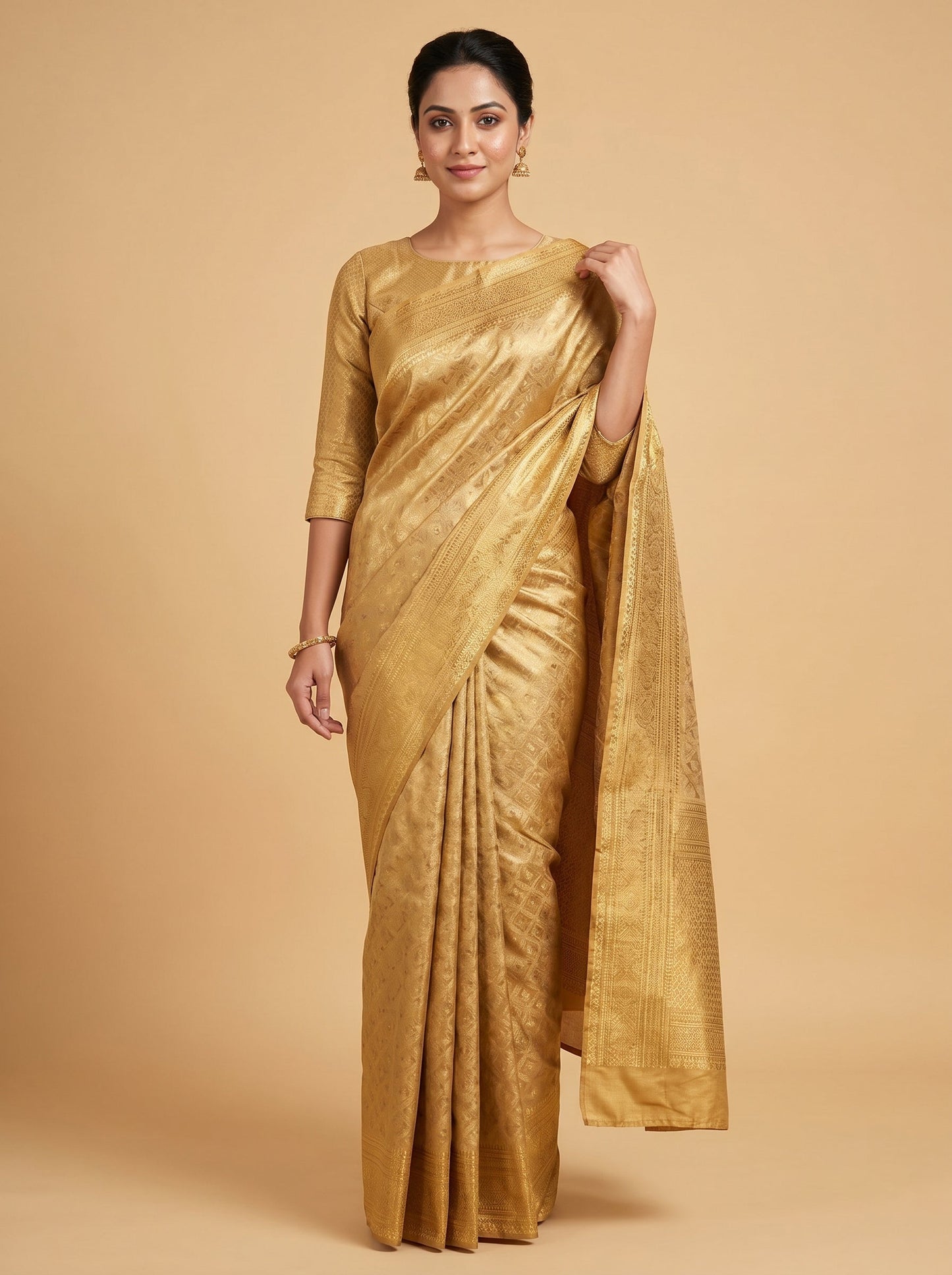 Gold Opulent Finish Handloom Saree