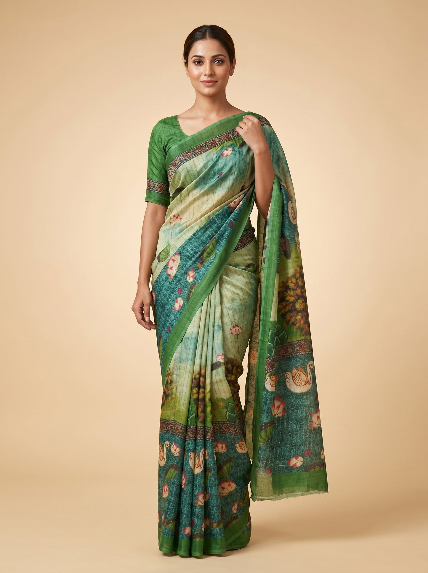 Green Shaded Dual Tone Handloom Saree