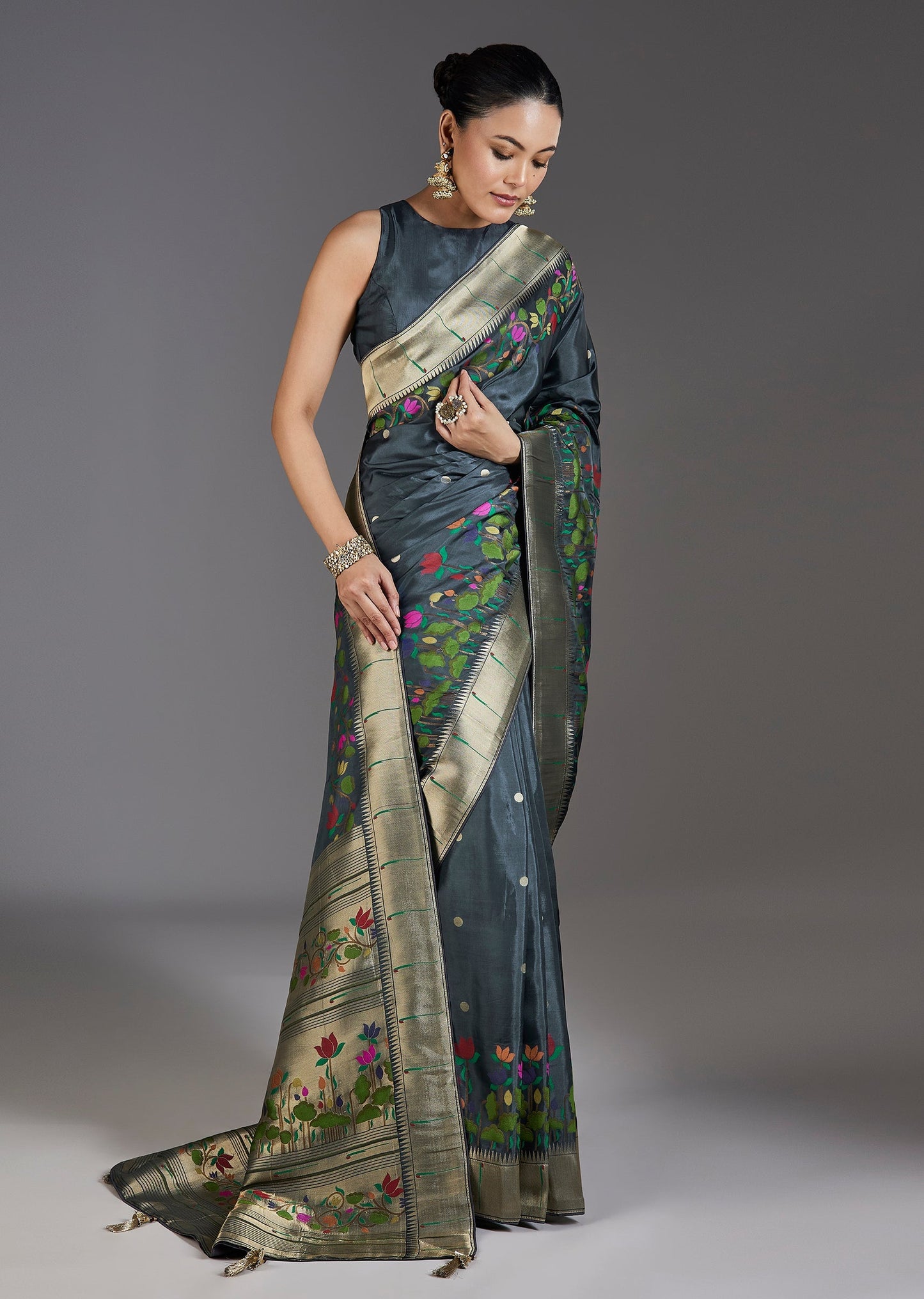 Grey Dola Silk Saree