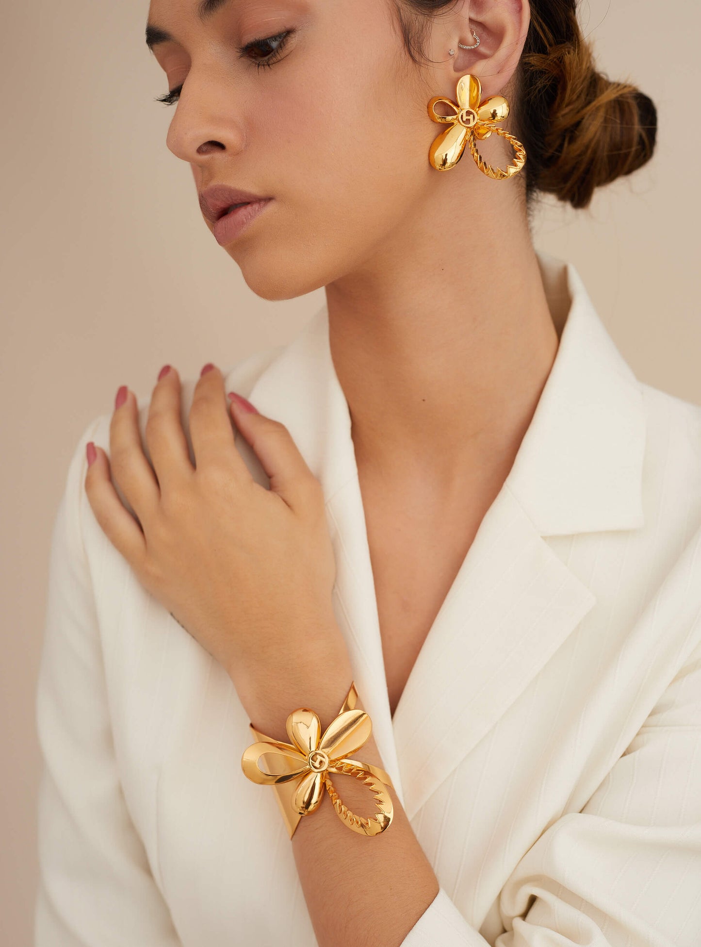OH Poppi Tuberose Handcuff Bracelet