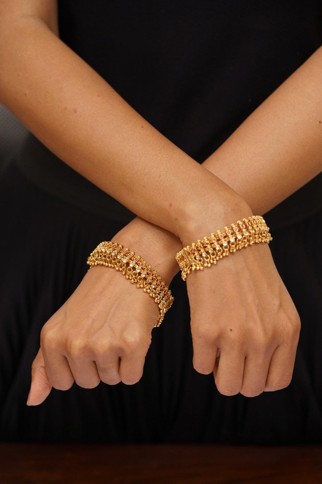 Kanchana Gold Openable Bangle | Sone Pe Suhaga Collection