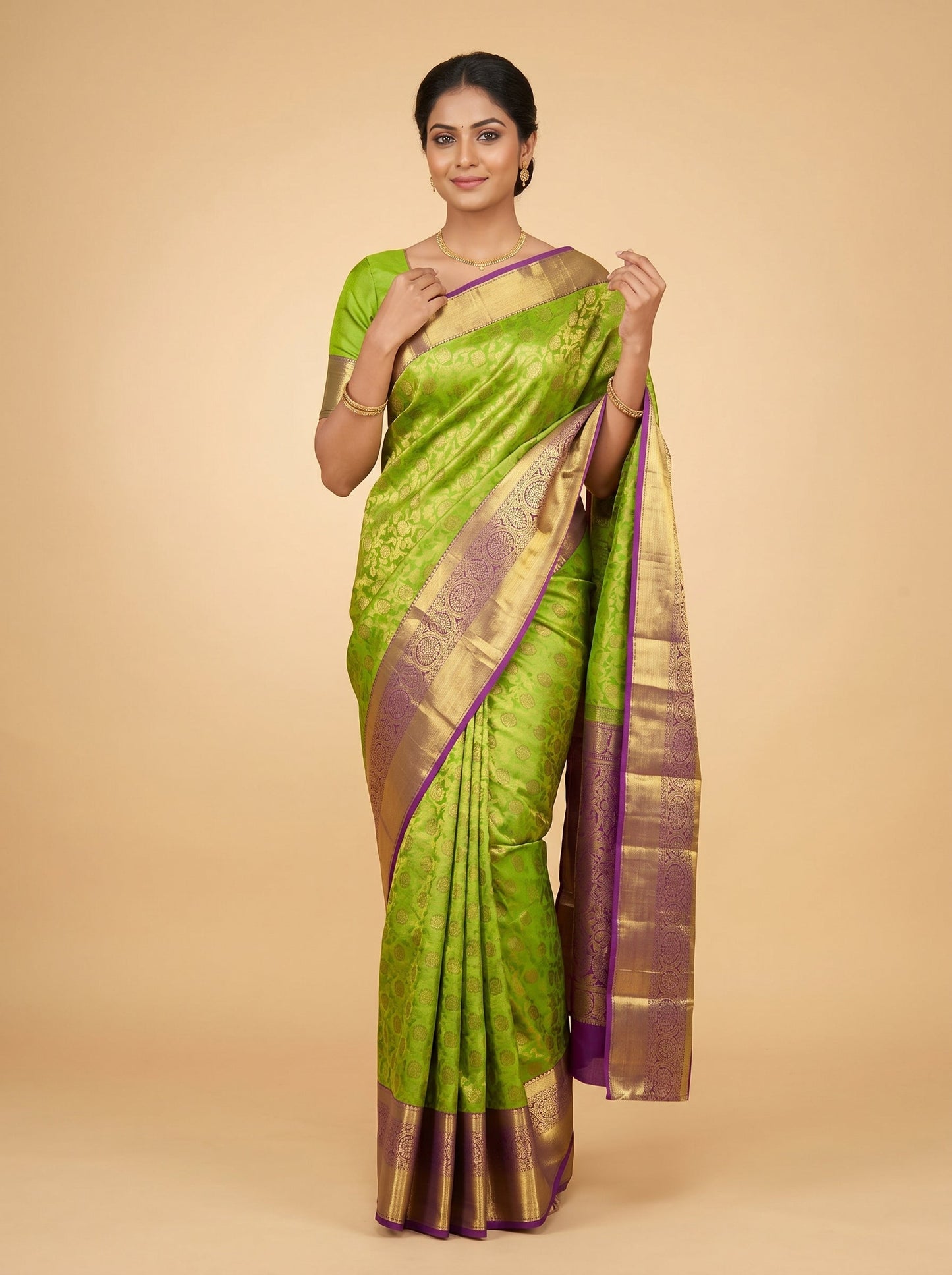 Mehendi Green Traditional Classic Handloom Saree