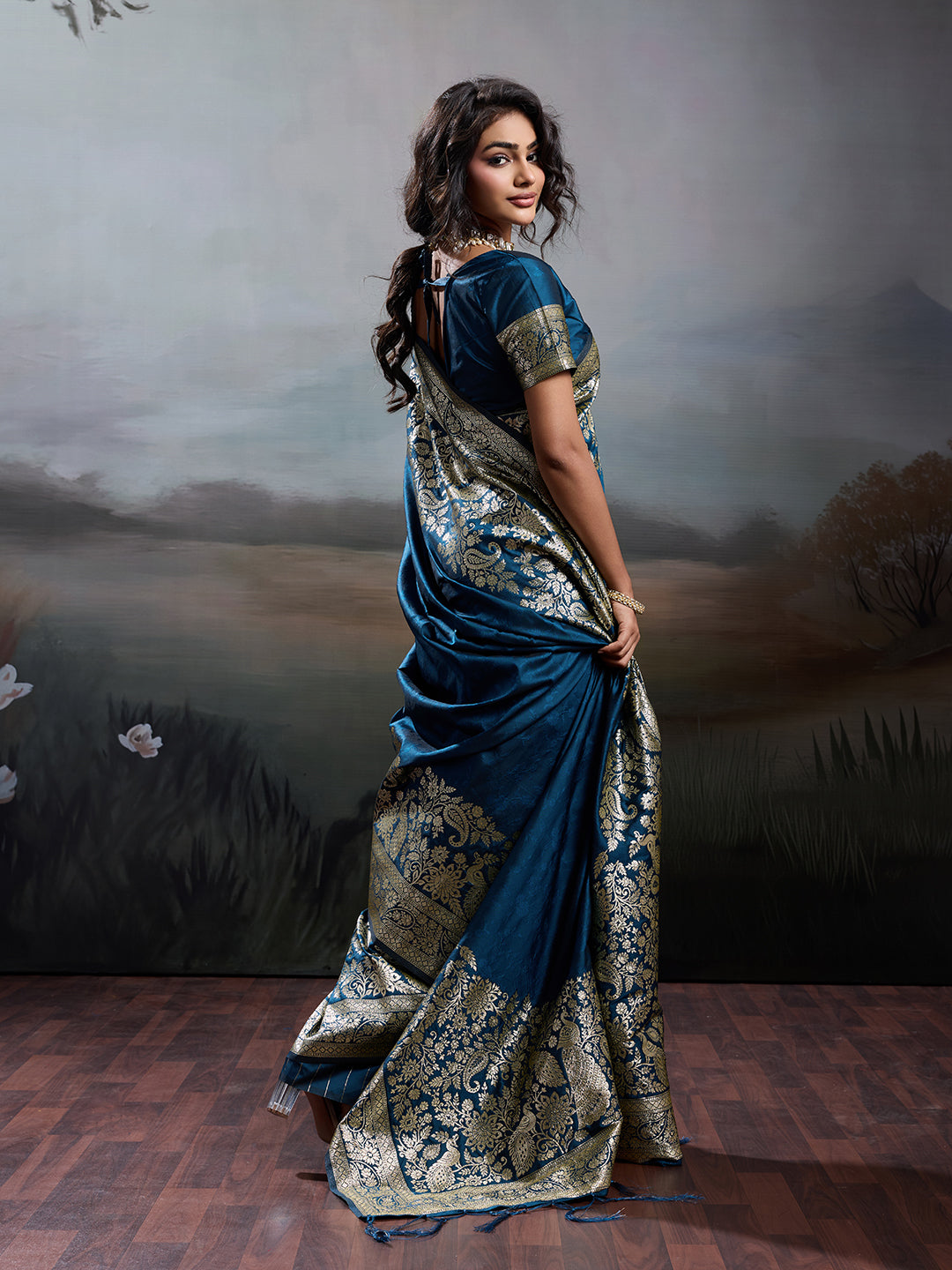 Anaita Navy Silk Blend Woven Saree With Blouse