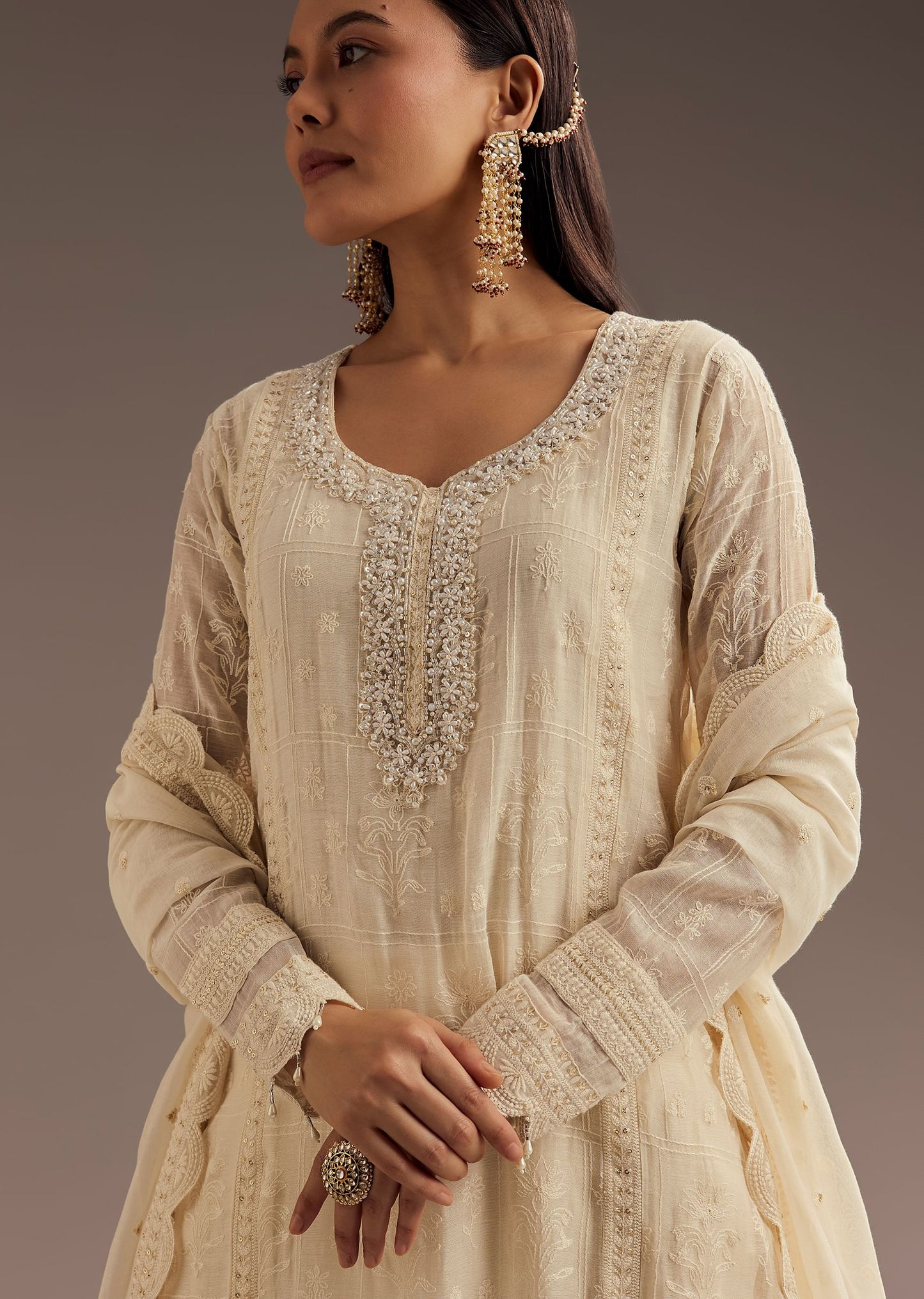 Off White Thread Motiwork Chanderi Kurta Dupatta Set