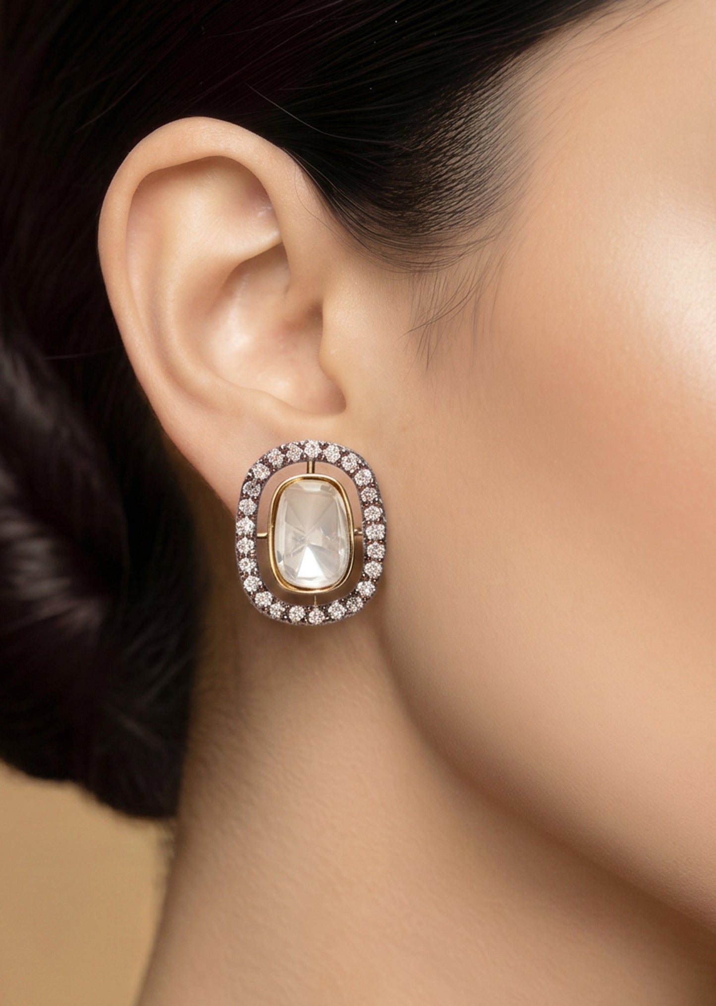 Green Stone Kundan-Style Earrings