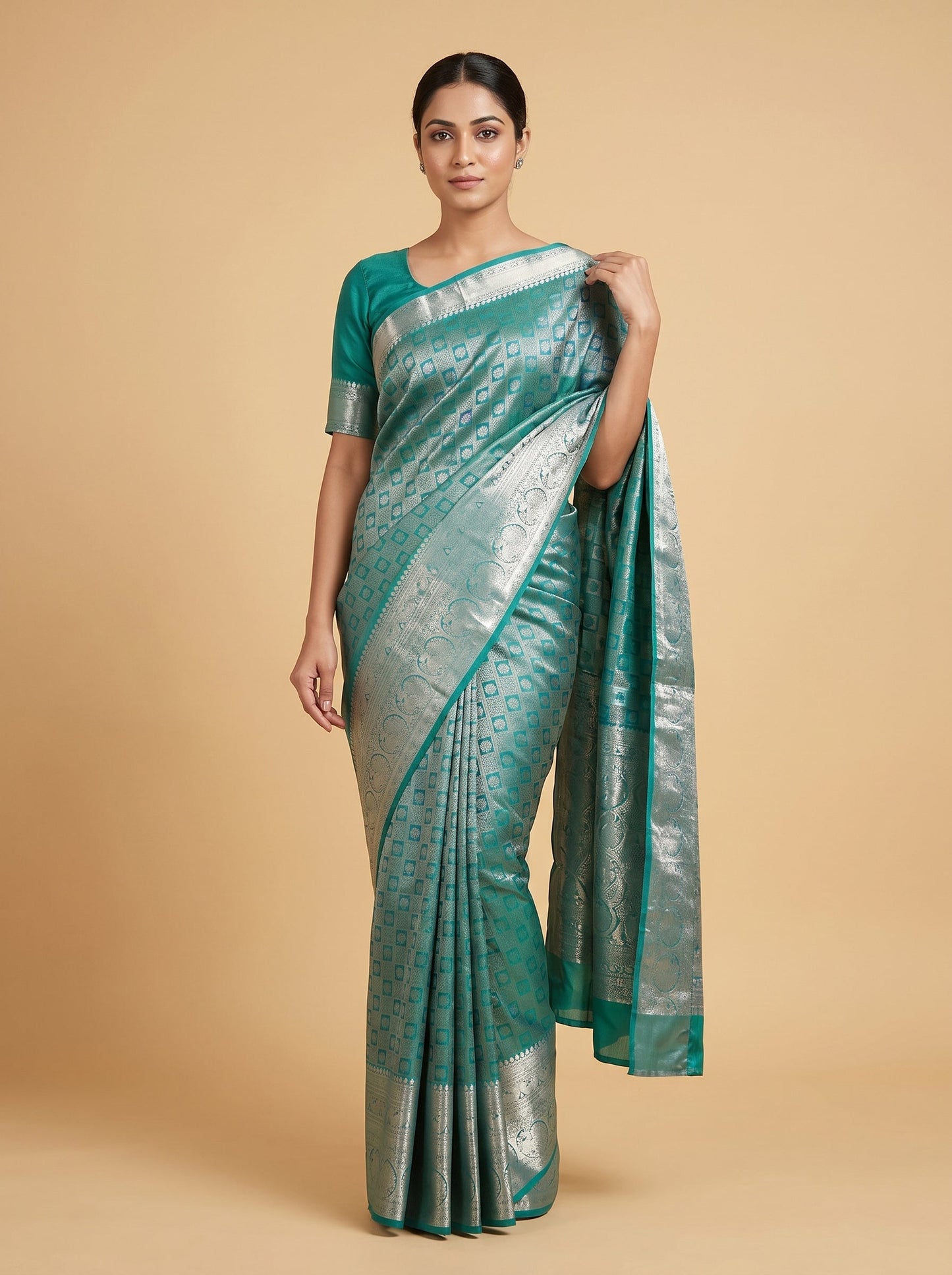 Rama Green Traditional Handloom Saree