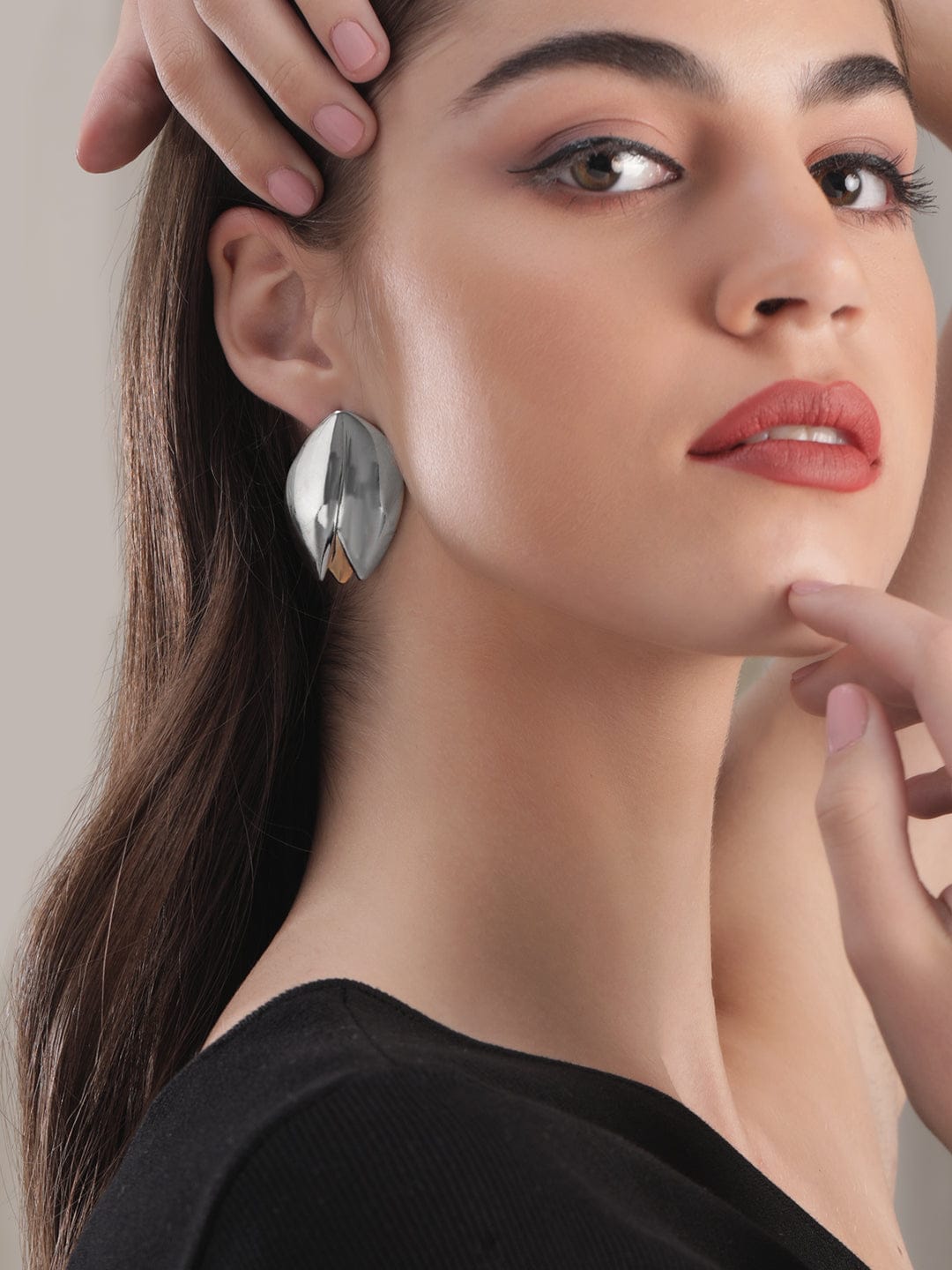 Gold Toned Shell Motif Stud Earrings