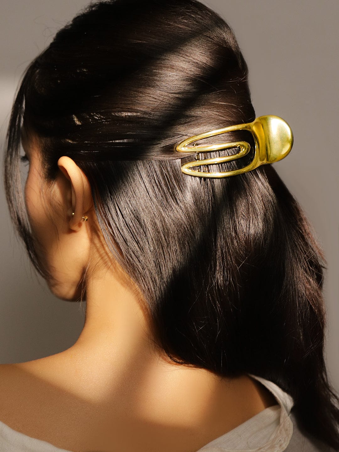 Gold Toned Minimalist Hair Claw Clip