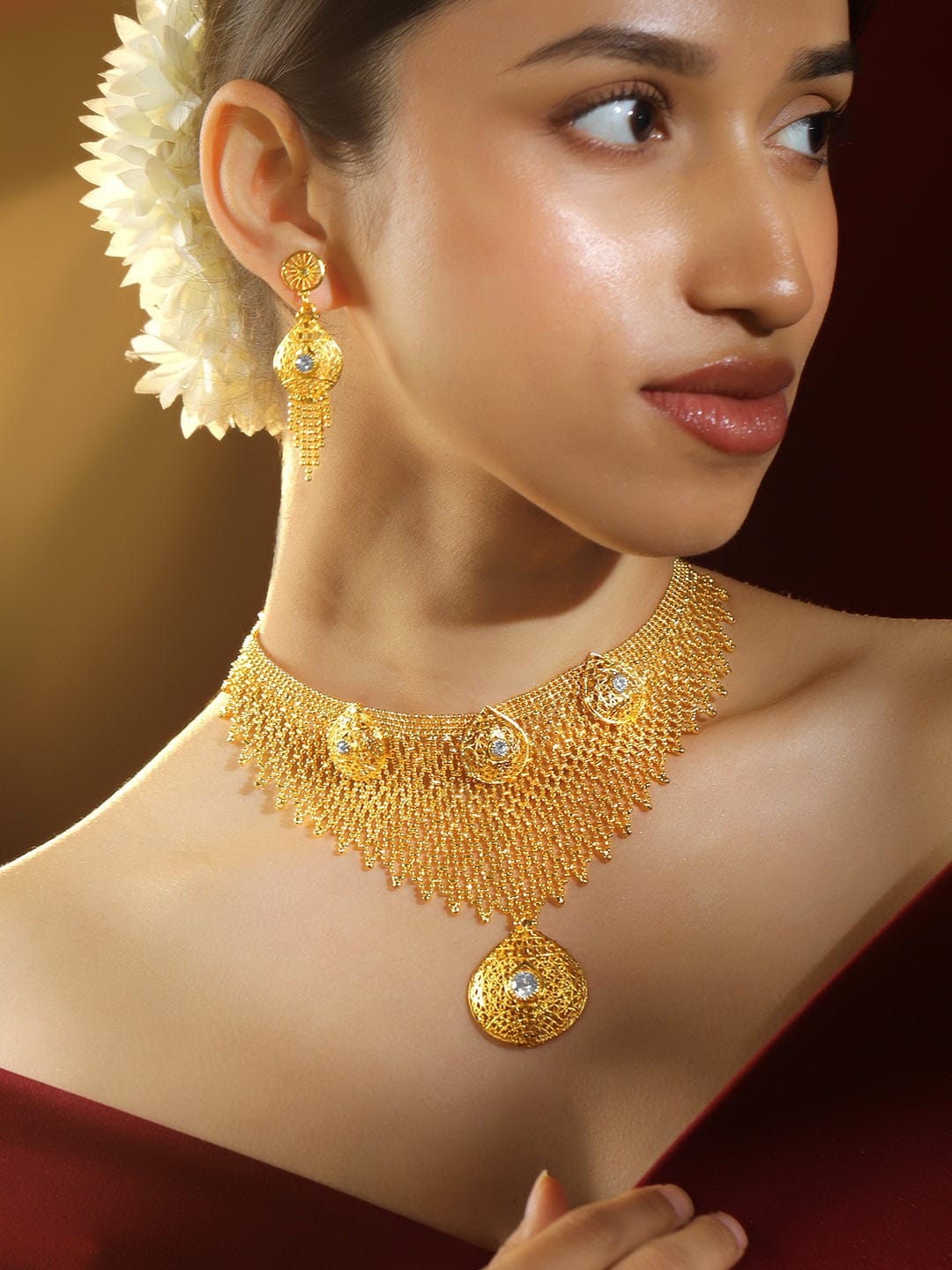 Sunlit Queen’s Gold-Plated Necklace Set