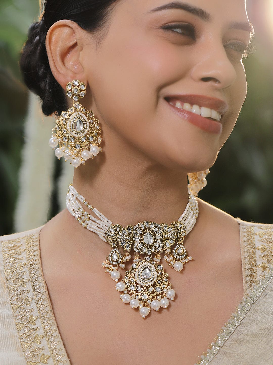 Luxe Tradition Kundan Necklace Set