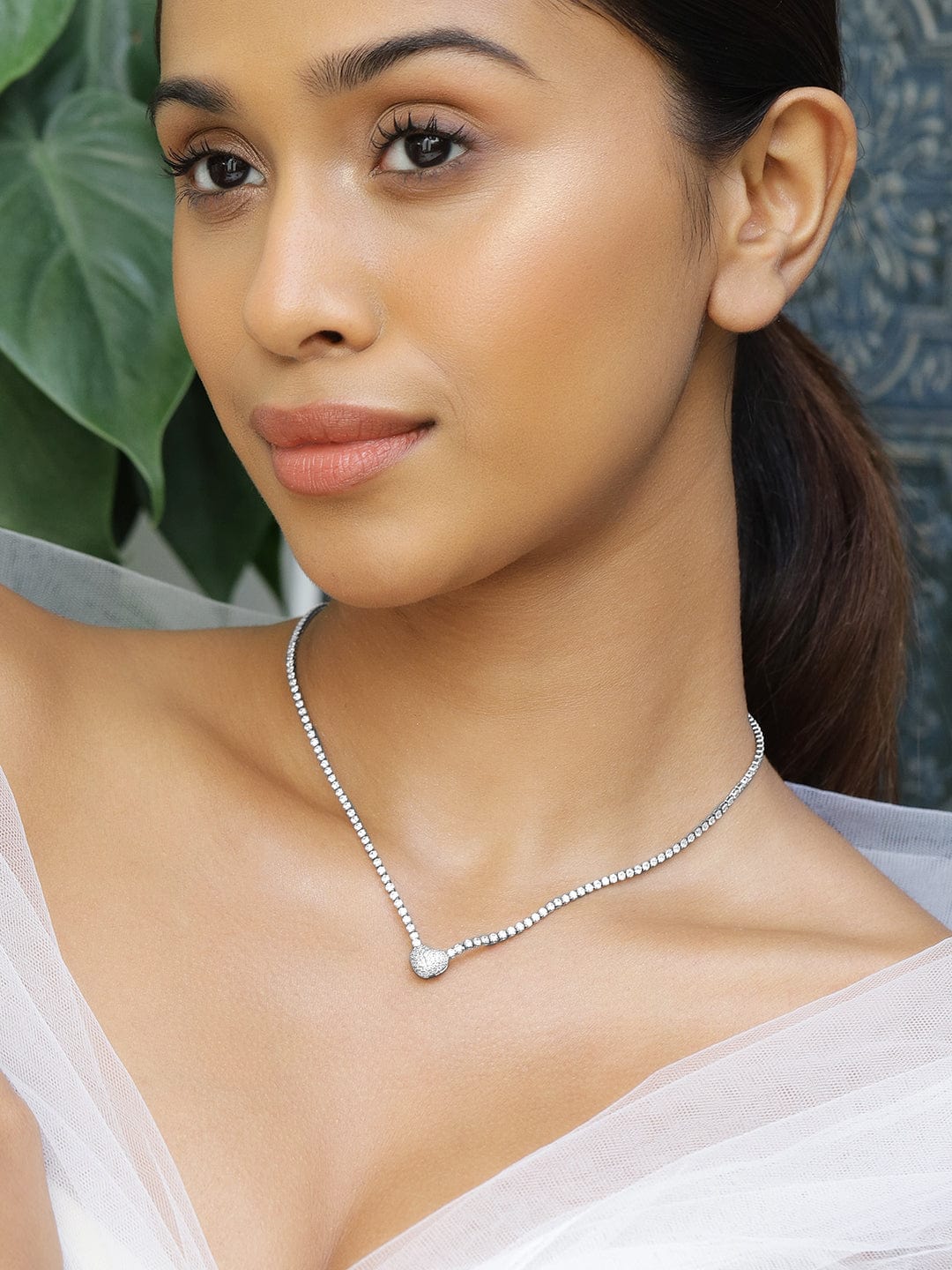 Charming Pear Shaped Pendant American Diamond Zirconia Necklace