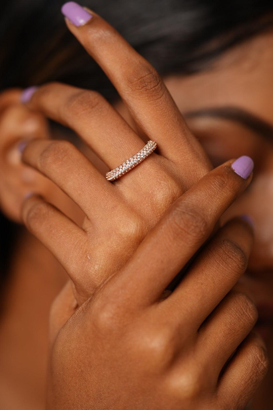 Simple Clustered Diamond Band Ring