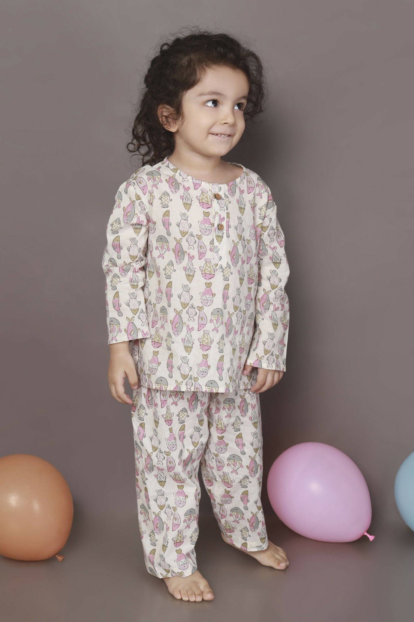 Breathables White & Yellow Tortoise Cotton Nightsuit Set For Kids