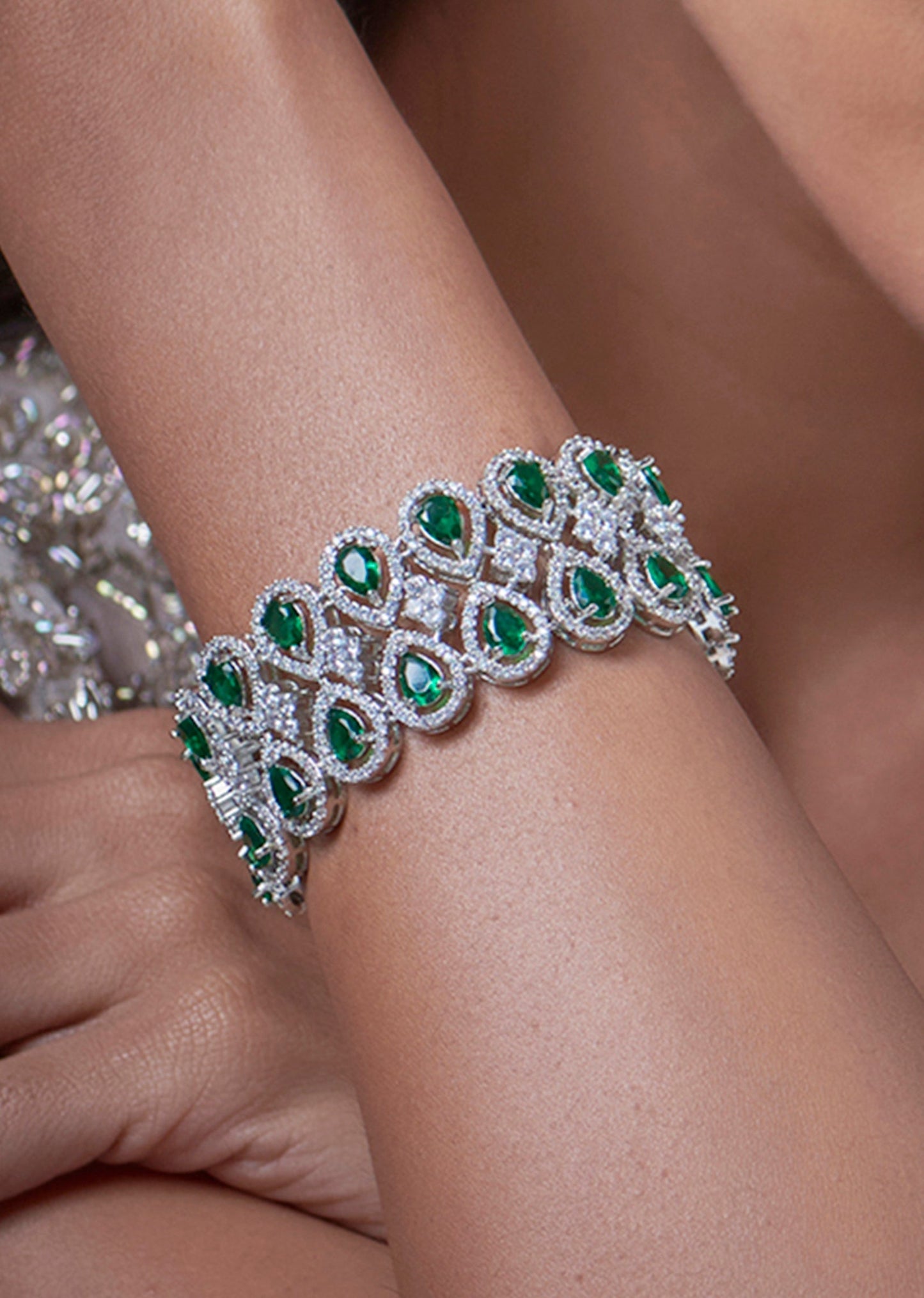 White Finish Zircon And Green Stone Tennis Bracelet