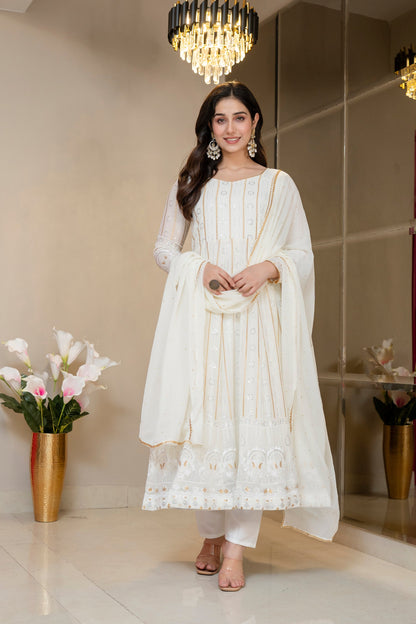 Yash Enterprise Off White Faux Blooming Party Wear Embroidery Suit Set