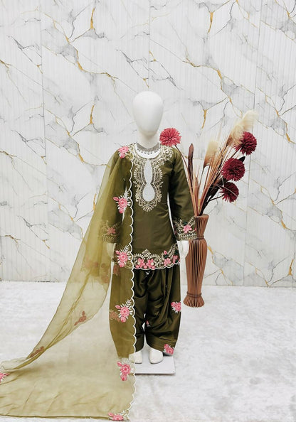 Teeya Creation New Kids Trendy Wedding Wear Traditional Kurta Salwar Set-Green