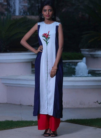 W for Woman White Embellished Stiletto kurta