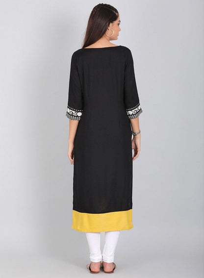 W for Woman Black & White Round Neck Printed kurta