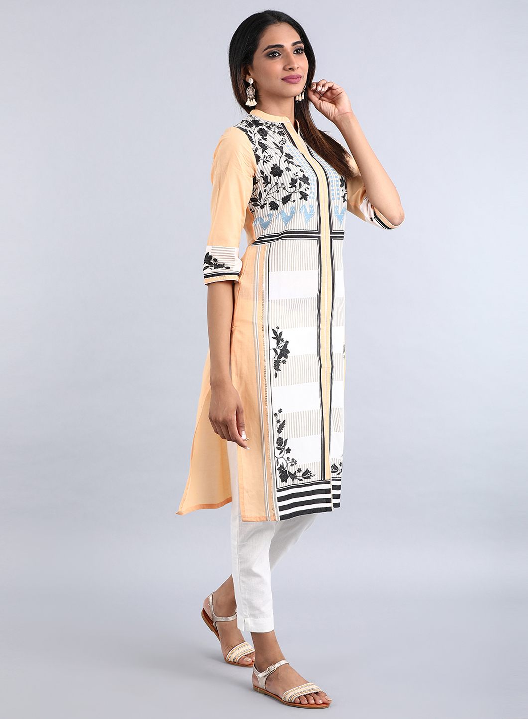 W for Woman Orange Mandarin Neck Printed kurta