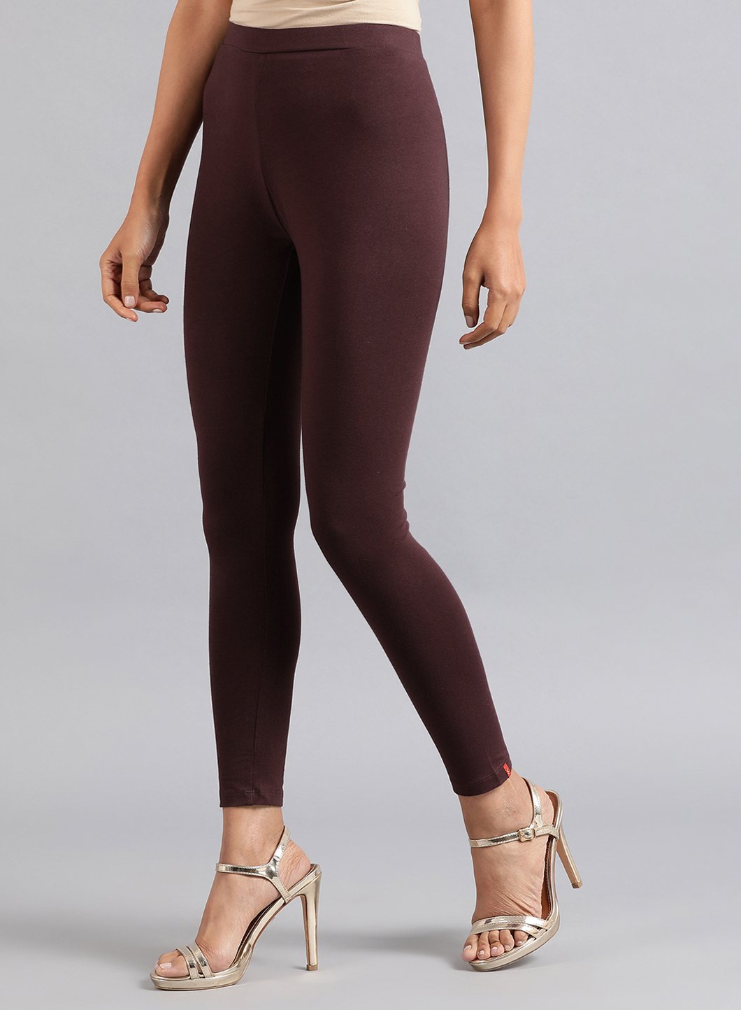 W for Woman Wine Solid Tights
