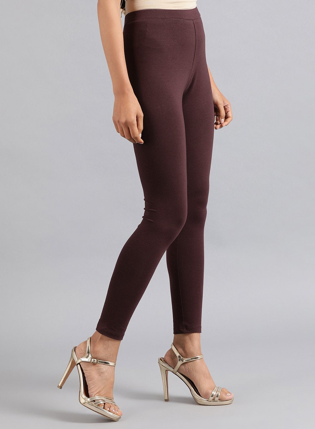 W for Woman Wine Solid Tights