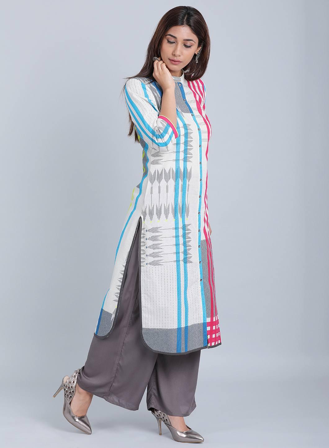 W for Woman White & Blue Striped Mandarin Neck kurta