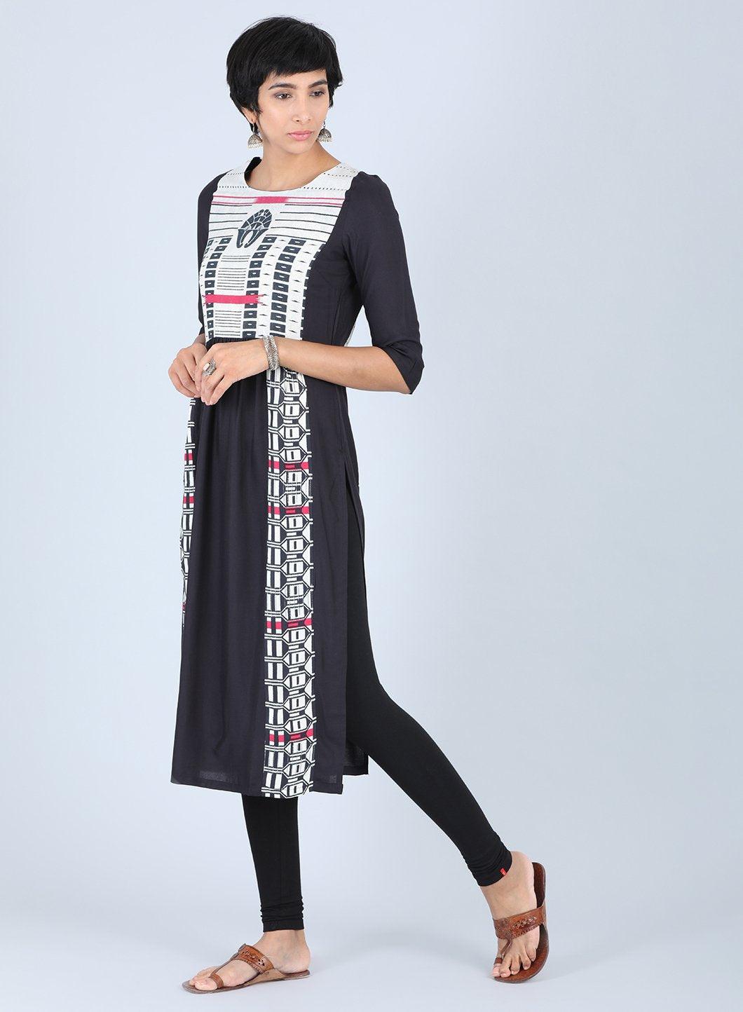 W for Woman Black Round Neck Gathered kurta
