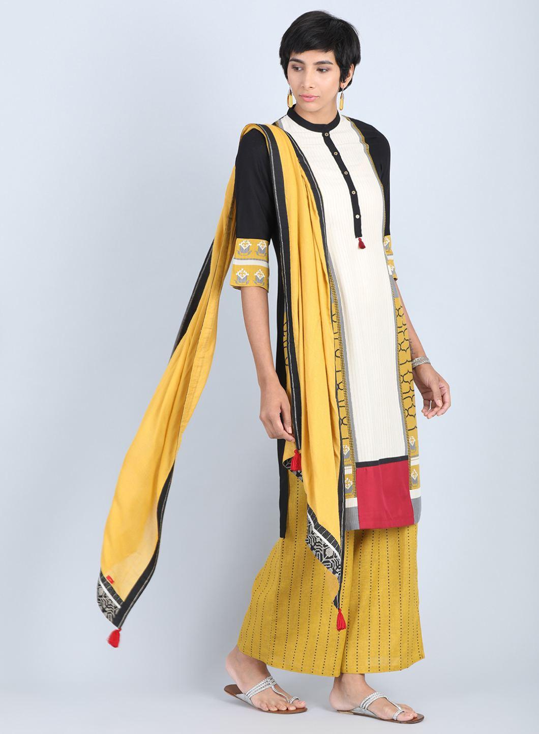 W for Woman Off White & Yellow Mandarin Neck Straight kurta