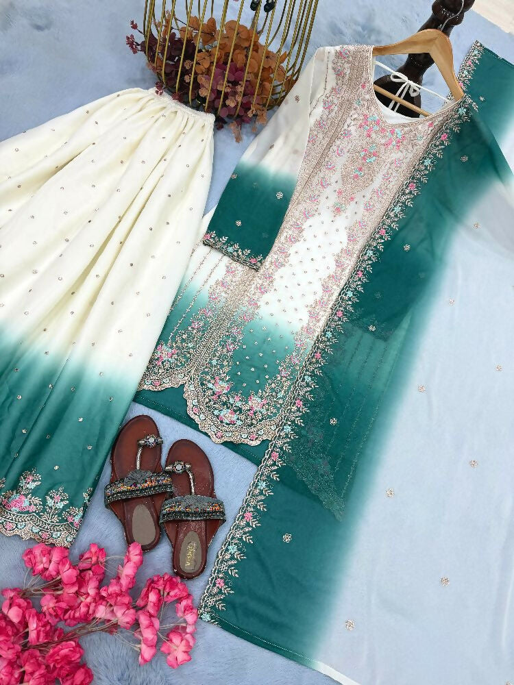Teeya Creation New Trending Heavy Dual Tone Peding Star Georgette Green Kurta Set