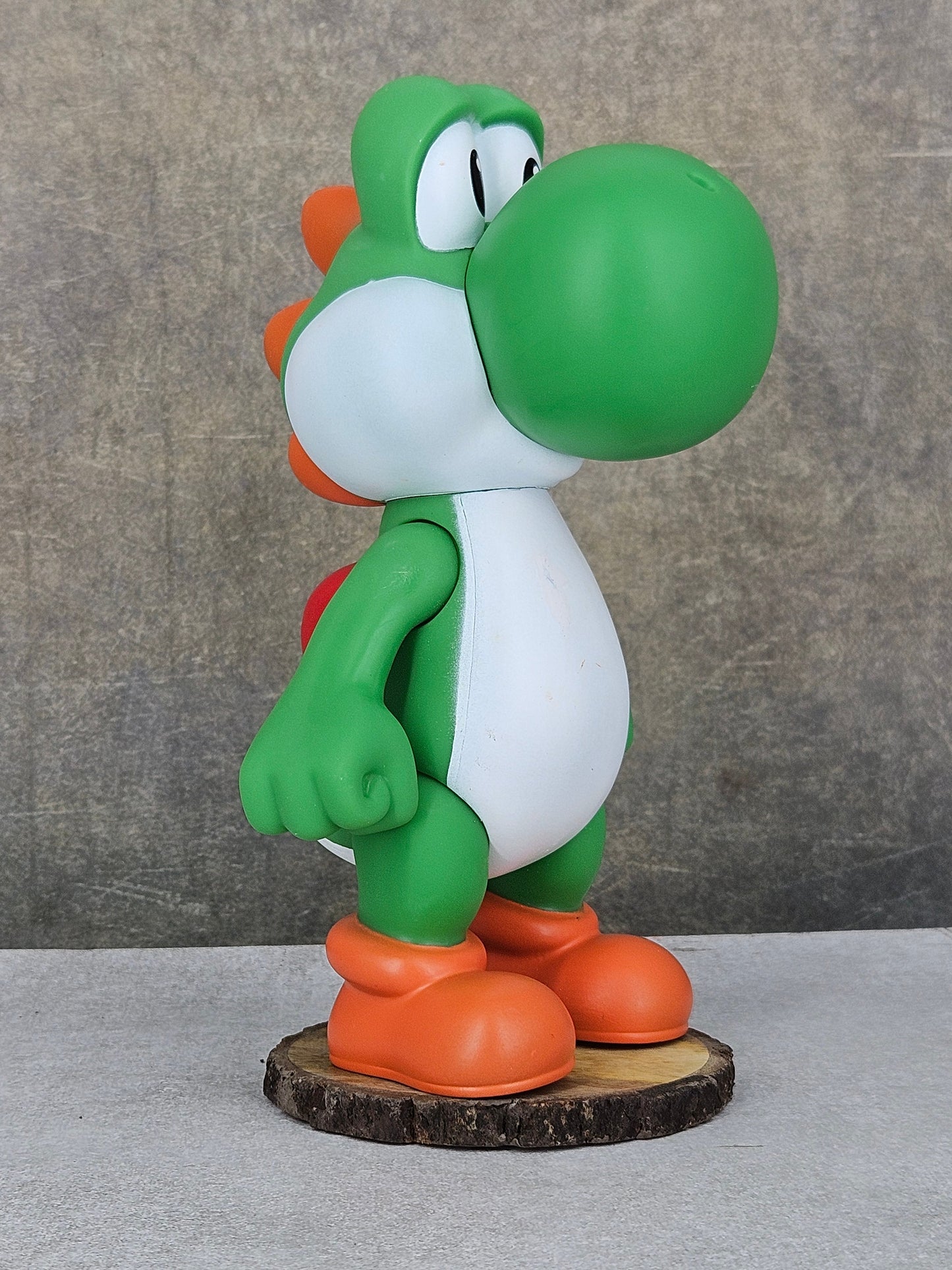 Super Mario Bros | Yoshi Green Dragon Model Anime Figure | 7 inch |