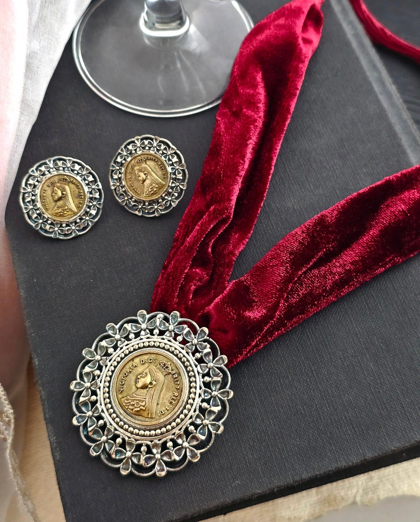 Vintage Crown Velvet Medallion Set
