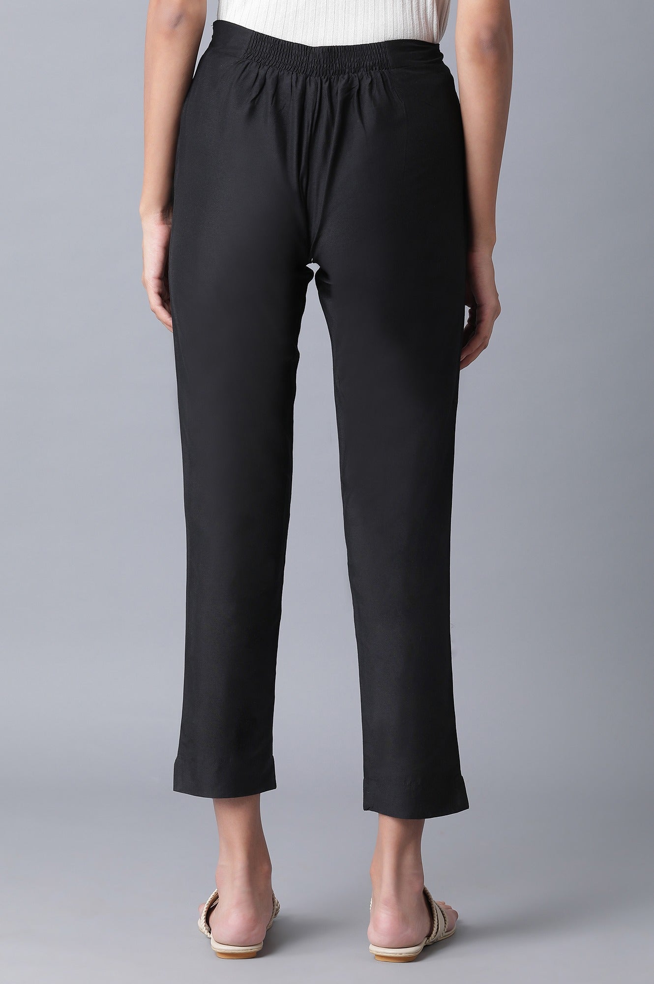W for Woman Black Slim Fit Ankle Length Pants