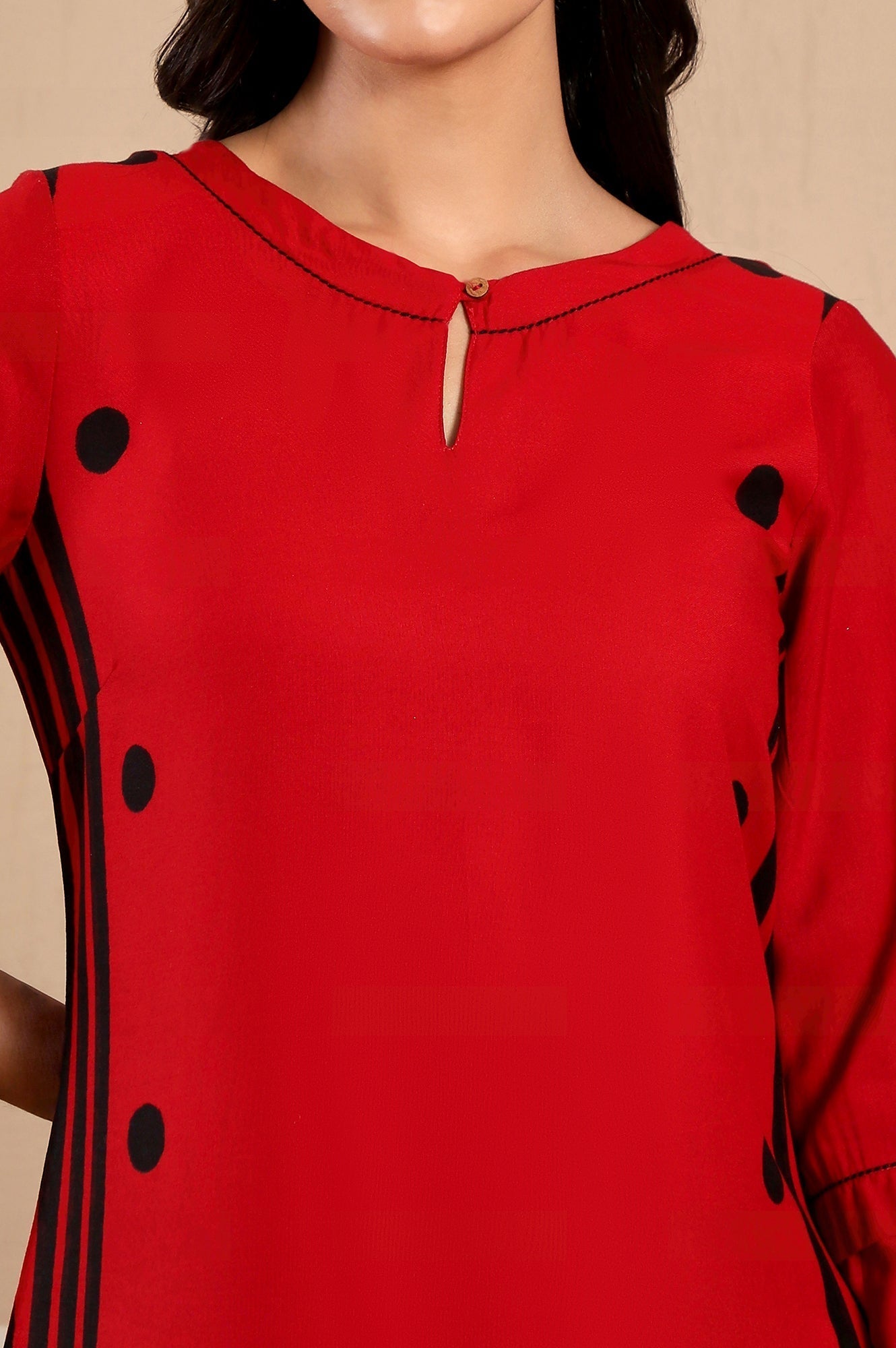 W for Woman Red Geometric Printed Keyhole Neckline Rayon Straight Kurta