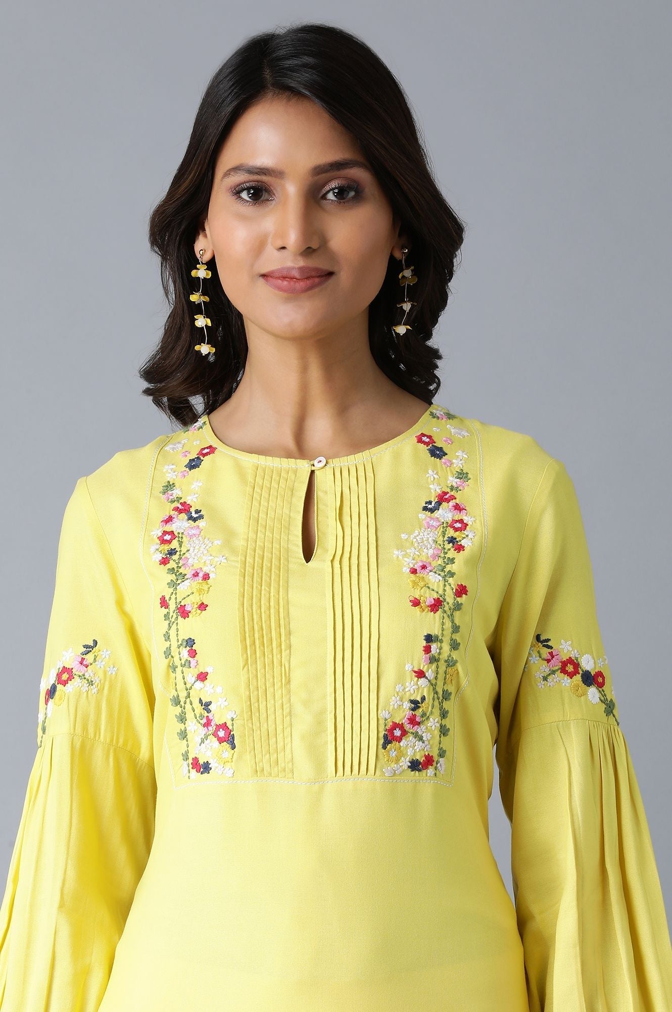 W for Woman Yellow Straight kurta