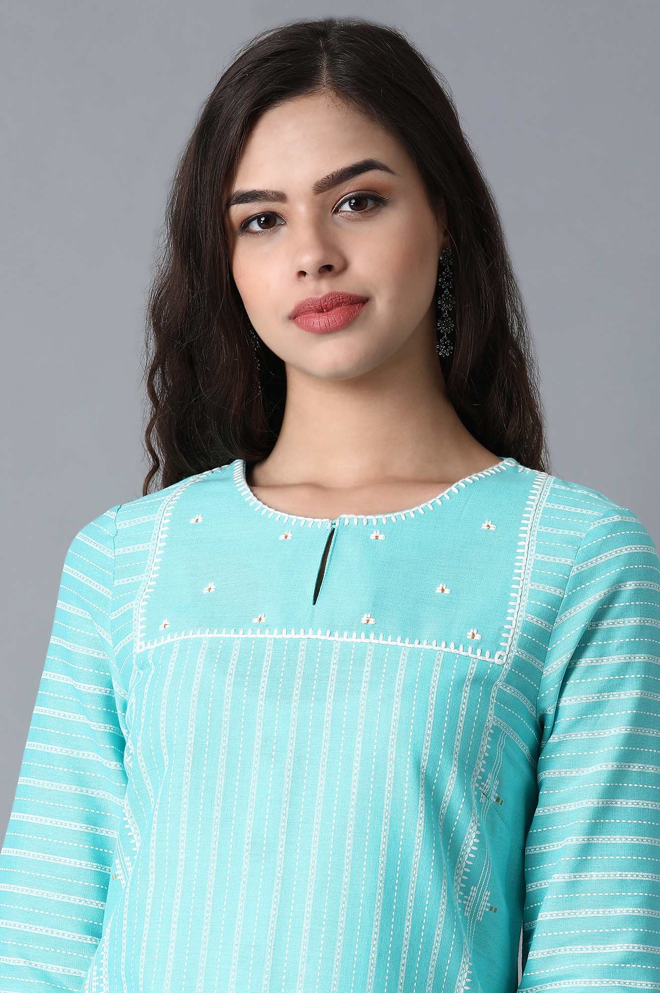 W for Woman Turquoise Round Neck Printed kurta
