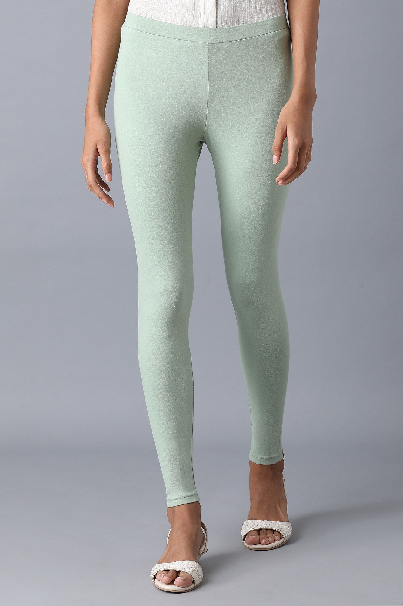 W for Woman Green Ankle Length Tights