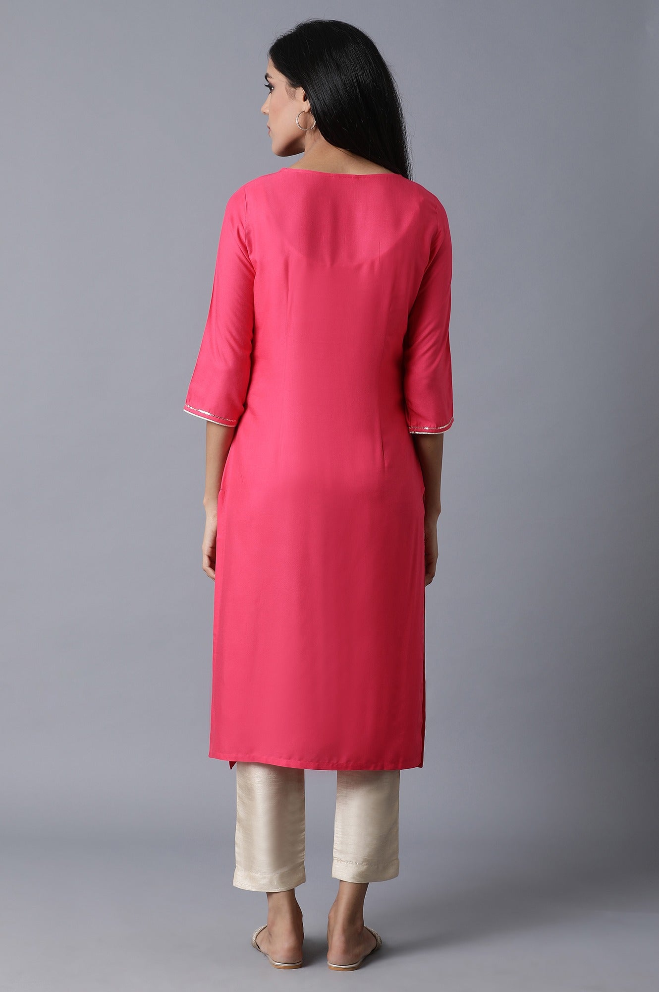 W for Woman Pink Foil Printed Round Neck kurta